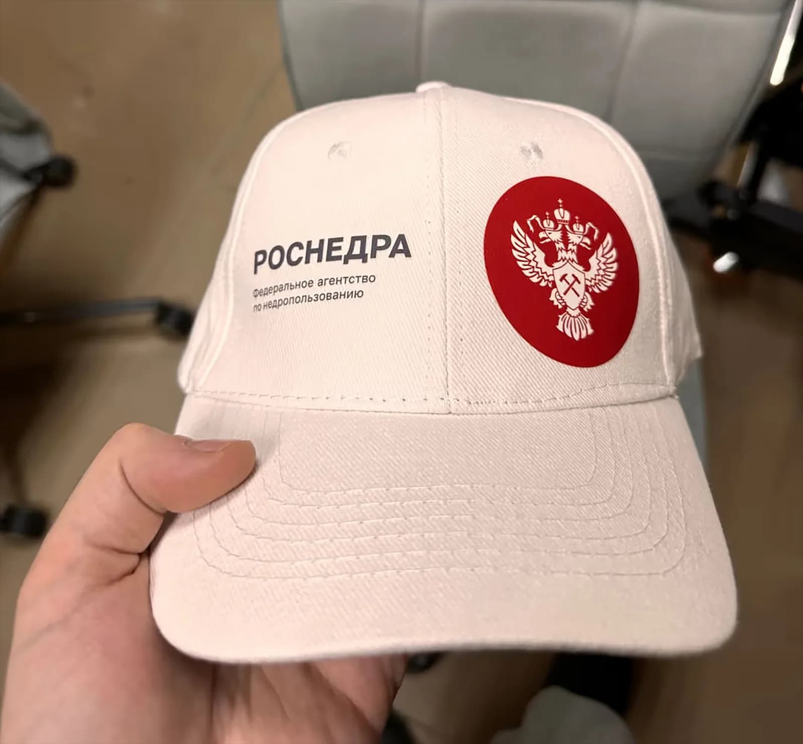 Печать на кепках и бейсболках